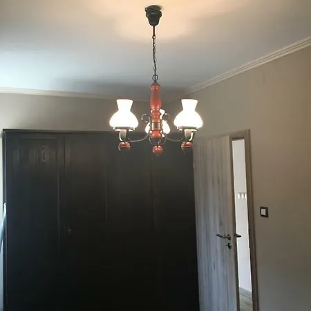 Szofi Fenyves U. 19. Apartamento Pápa