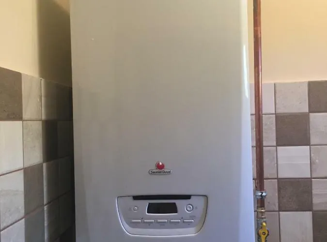 Szofi Fenyves U. 19. 아파트 Pápa