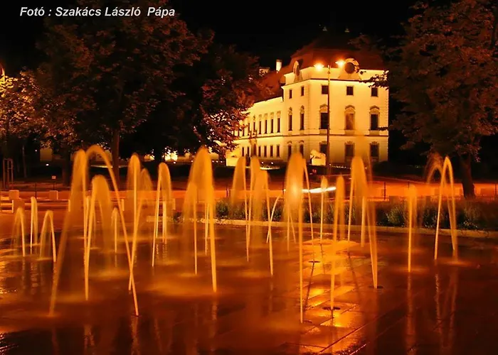 Szofi Fenyves U. 19.